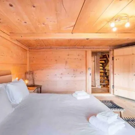 Switzerland 1 *